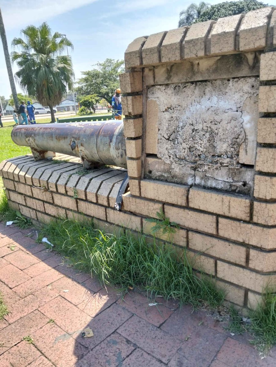 5. Old cannon (plaque missing)