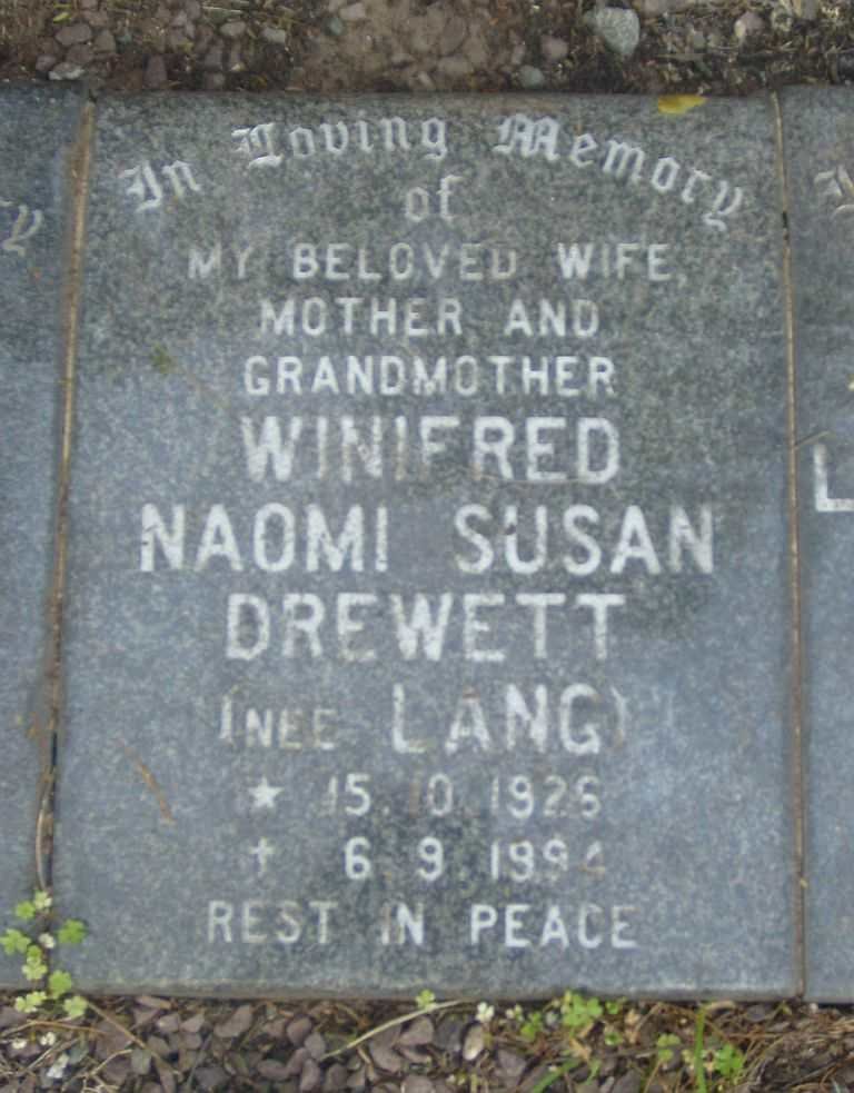 DREWETT Winifred Naomi Susan nee LANG 1926-1994