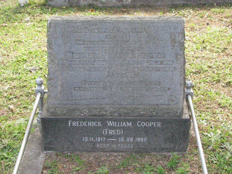 COOPER Frederick William 1917-1992