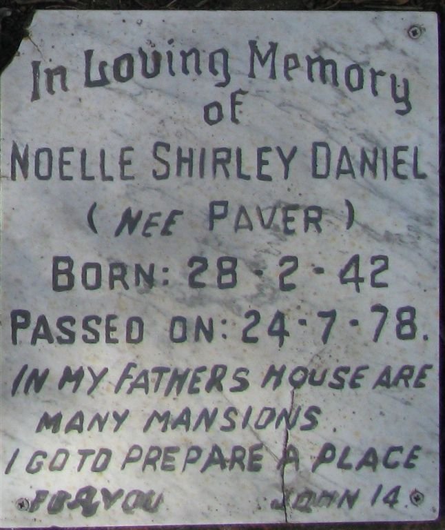 DANIEL Noelle Shirley nee PAVIER 1942-1978