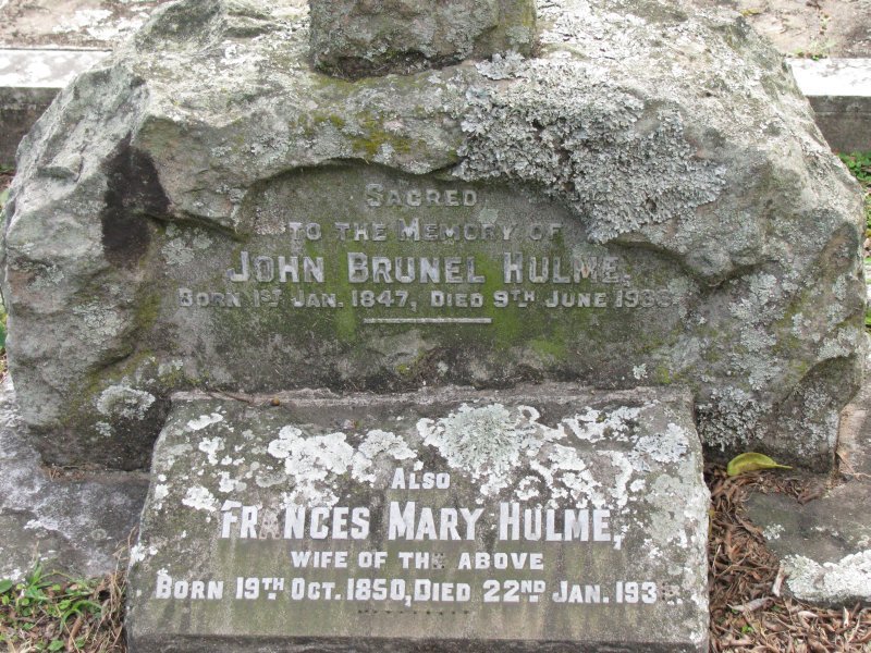 HULME John Brunel 1847-1936 &amp; Frances Mary 1850-193?