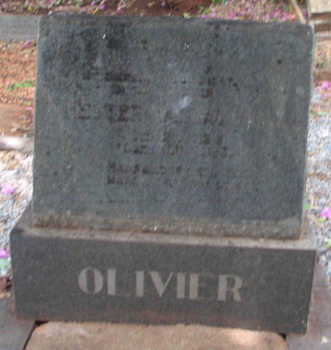 OLIVIER Hester ?