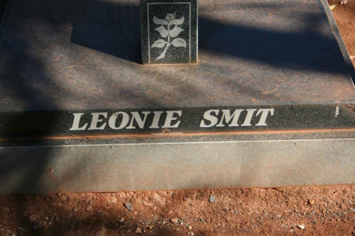 SMIT Leonie 1918-1998