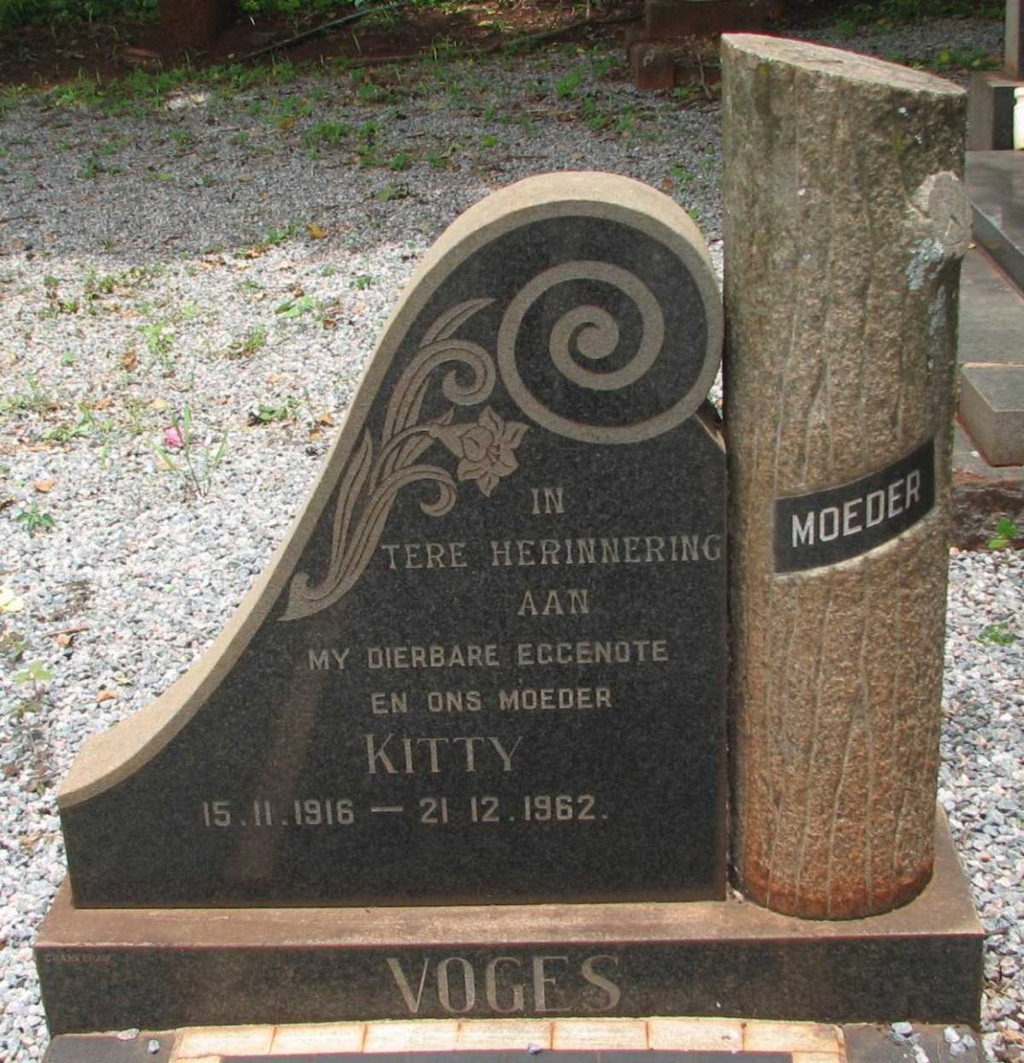 VOGES Kitty 1916-1962