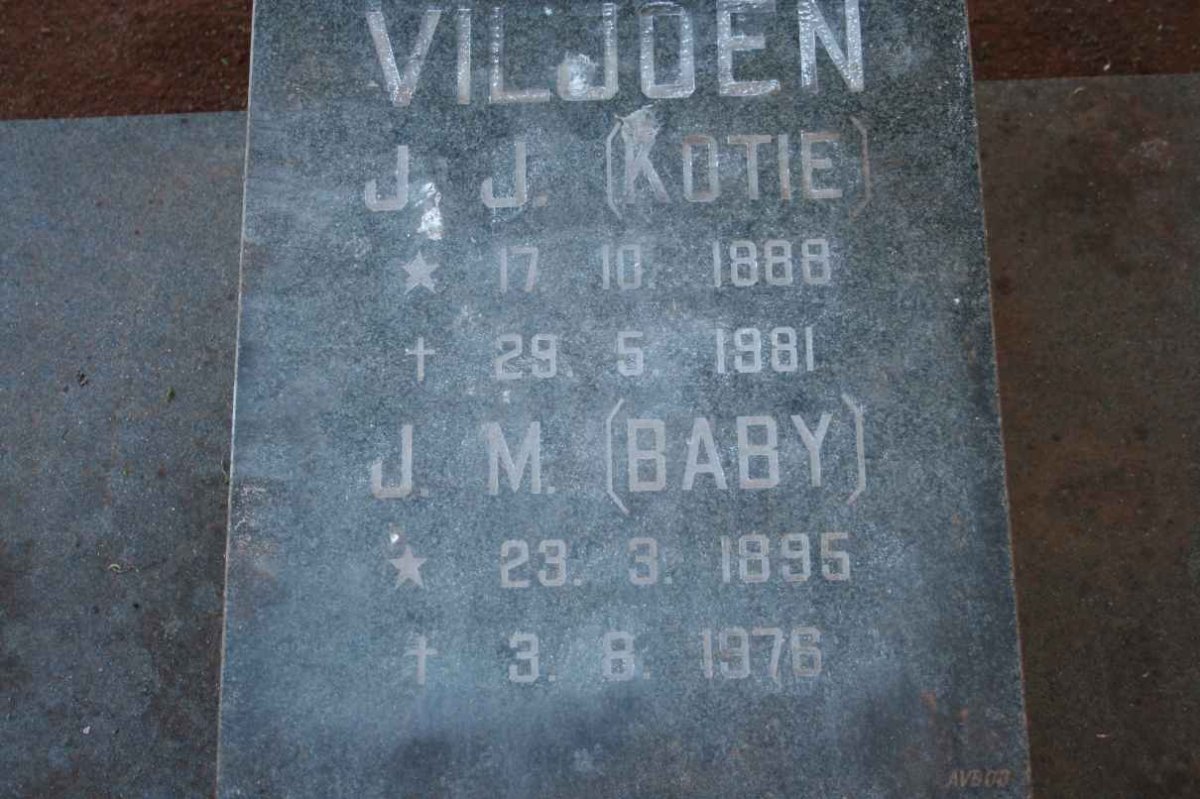 VILJOEN J.J. 1888-1981 &amp; J.M. 1895-1976