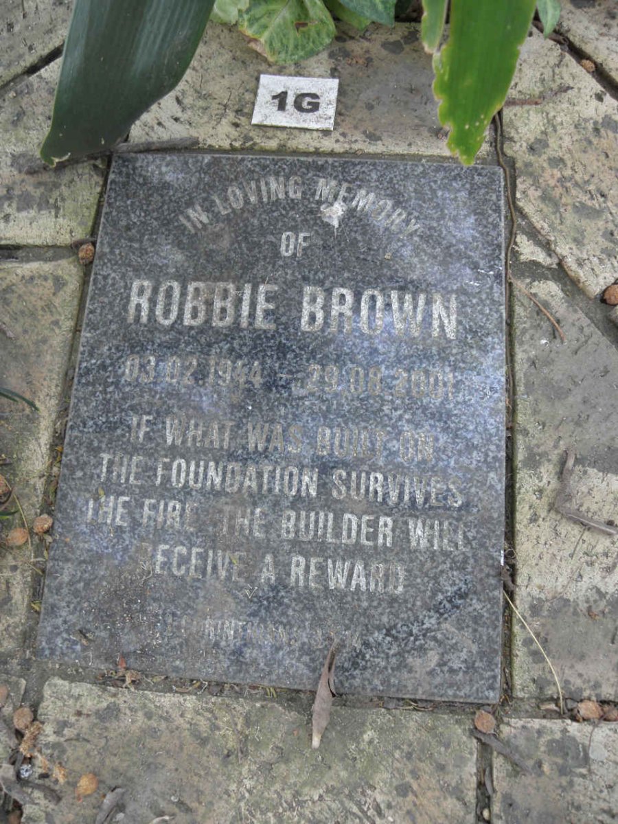 BROWN Robbie 1944-2001