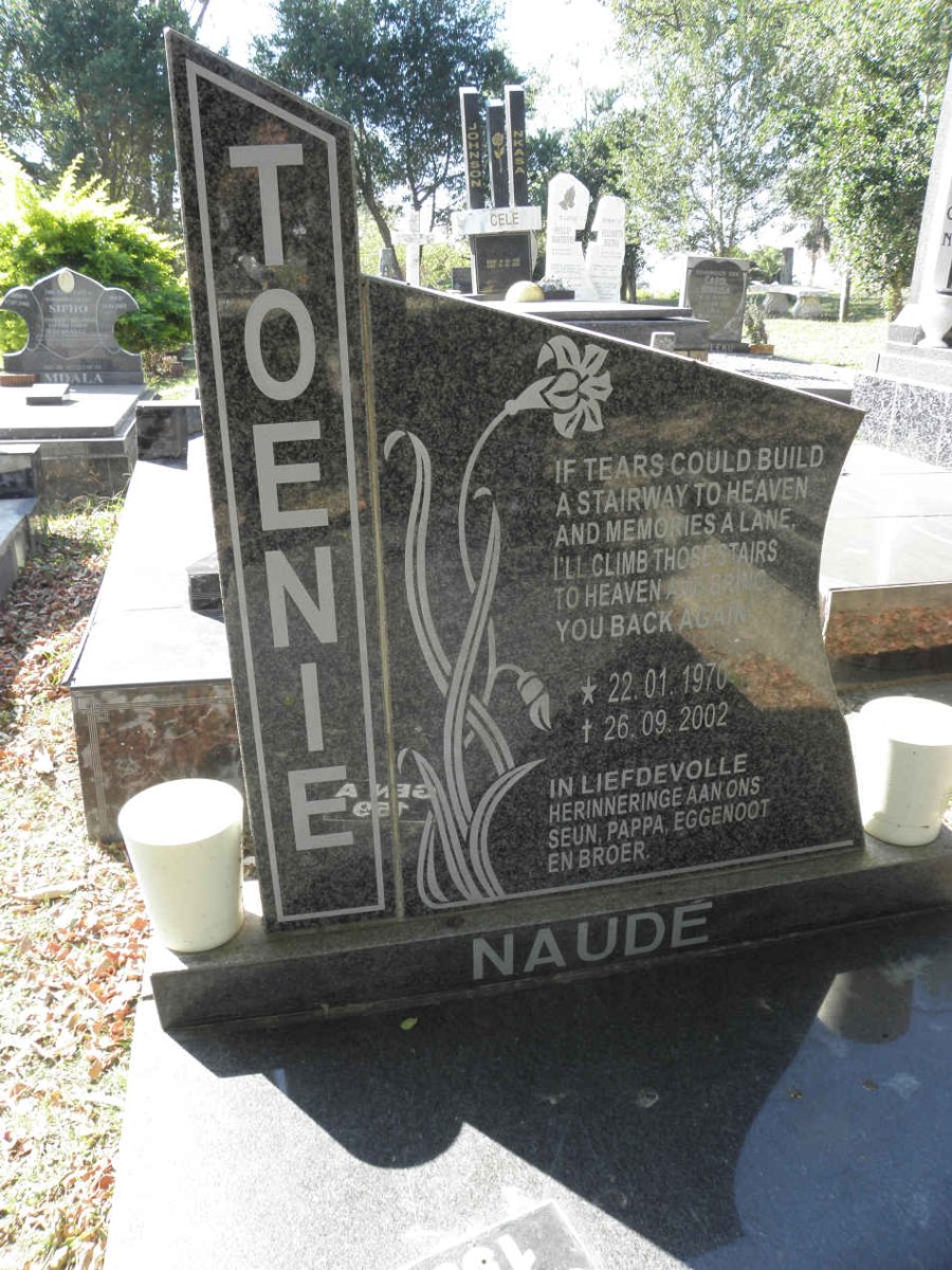 NAUDÉ Toenie 1970-2002