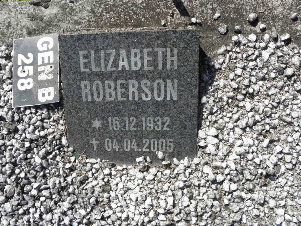 ROBERSON Elizabeth 1932-2005