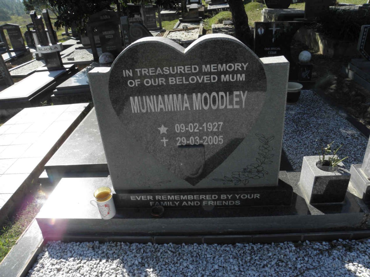 MOODLEY Muniamma 1927-2005