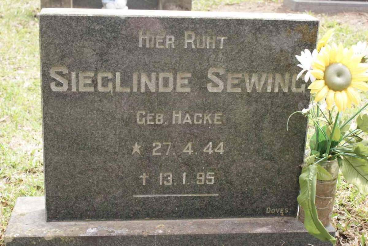 SEWING Sieglinde nee HACKE 44-95