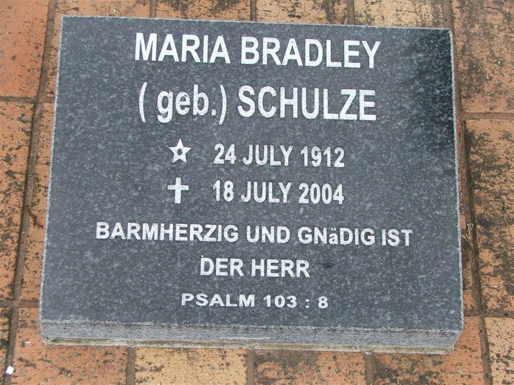BRADLEY Maria nee SCHULZE 1912-2004