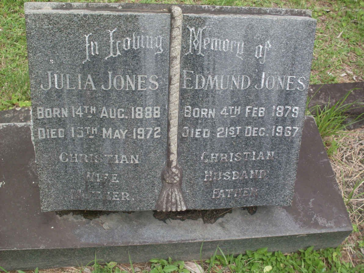 JONES Edmund 1897-1967 &amp; Julia 1888-1972