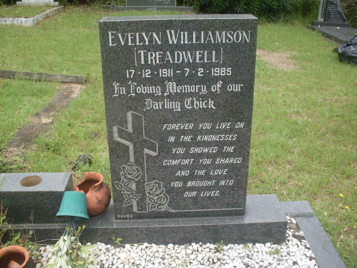 WILLIAMSON Evelyn nee TREADWELL 1911-1985
