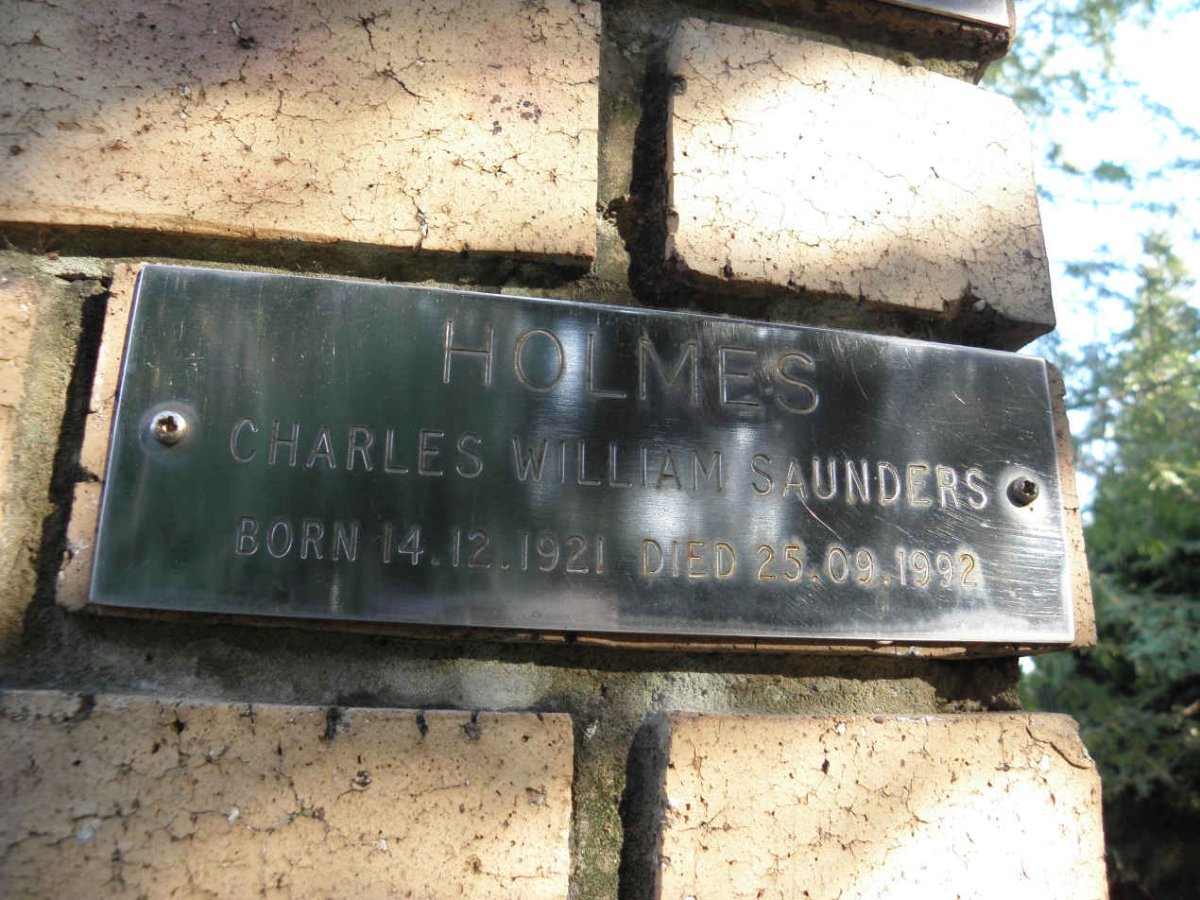 HOLMES Charles William Saunders 1921-1992