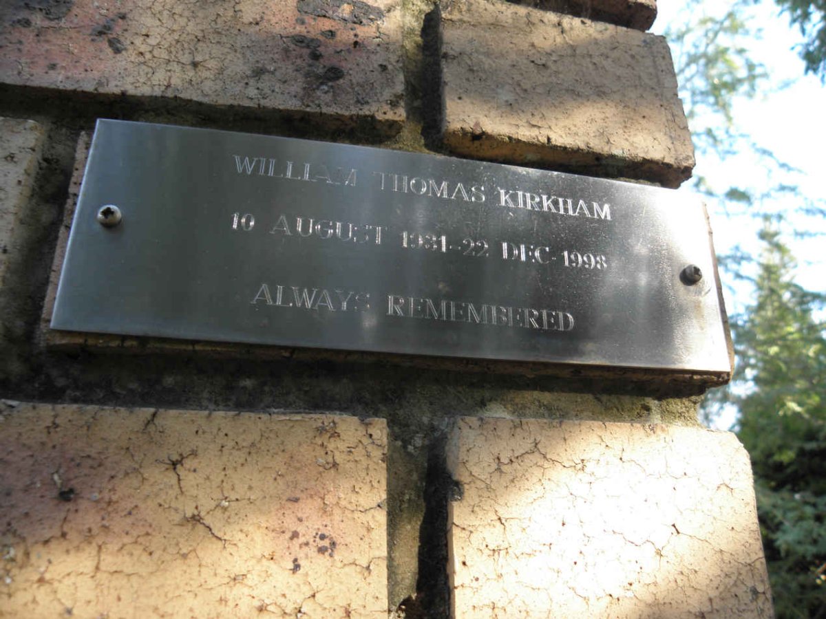 KIRKHAM William Thomas 1931-1998