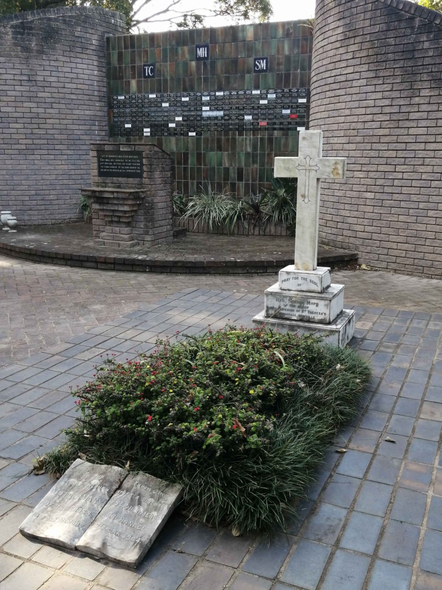 1. Grave Overview