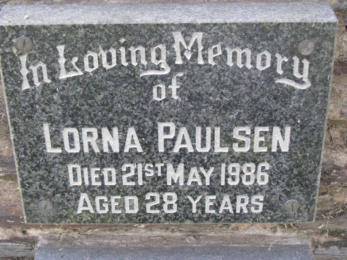 PAULSEN Lorna -1986