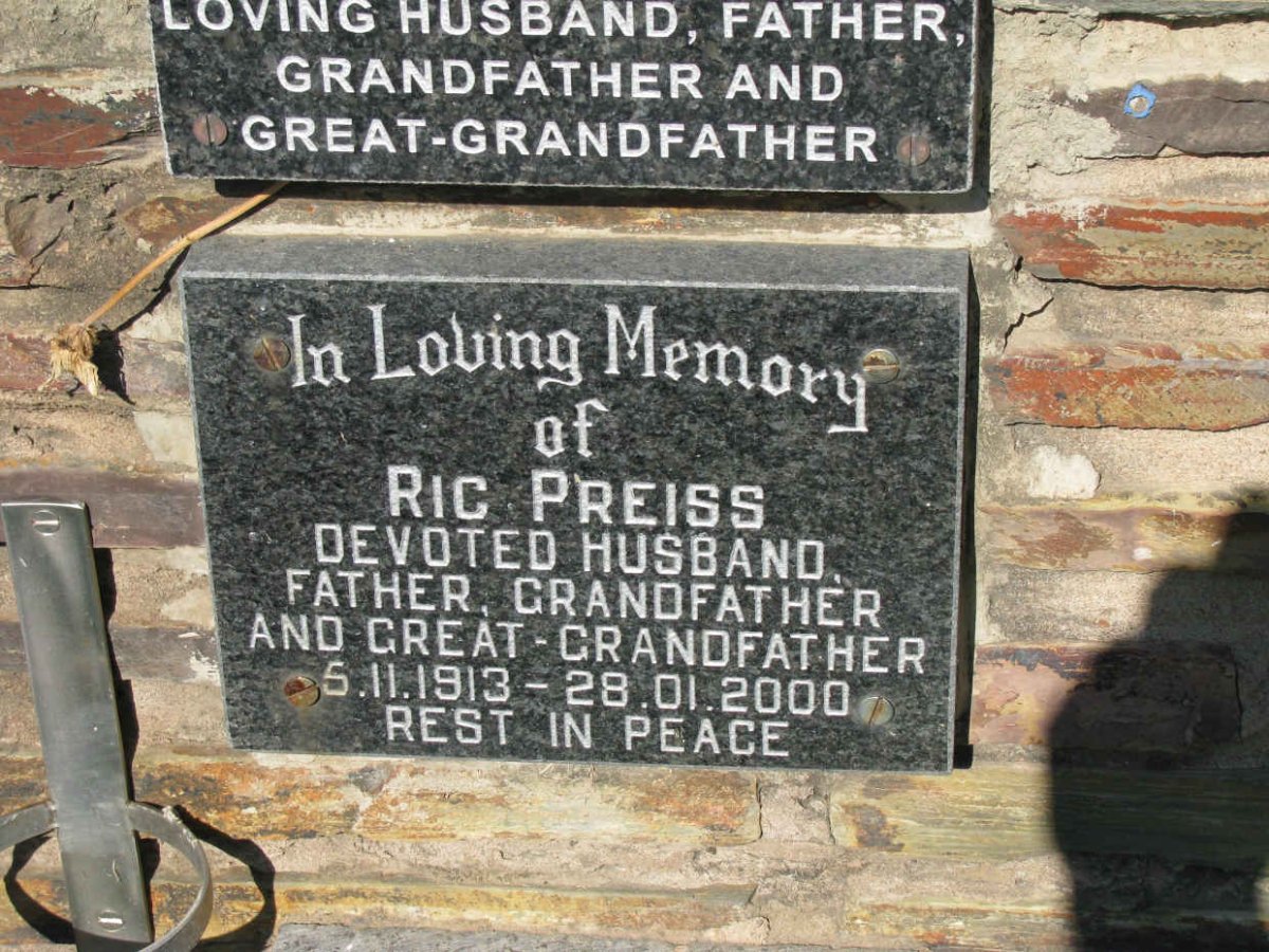PREISS Ric 1913-2000