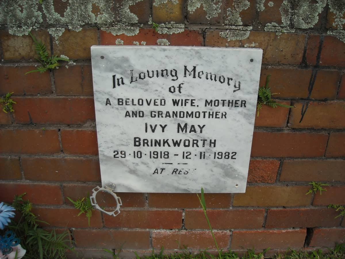 BRINKWORTH Ivy May 1918-1982