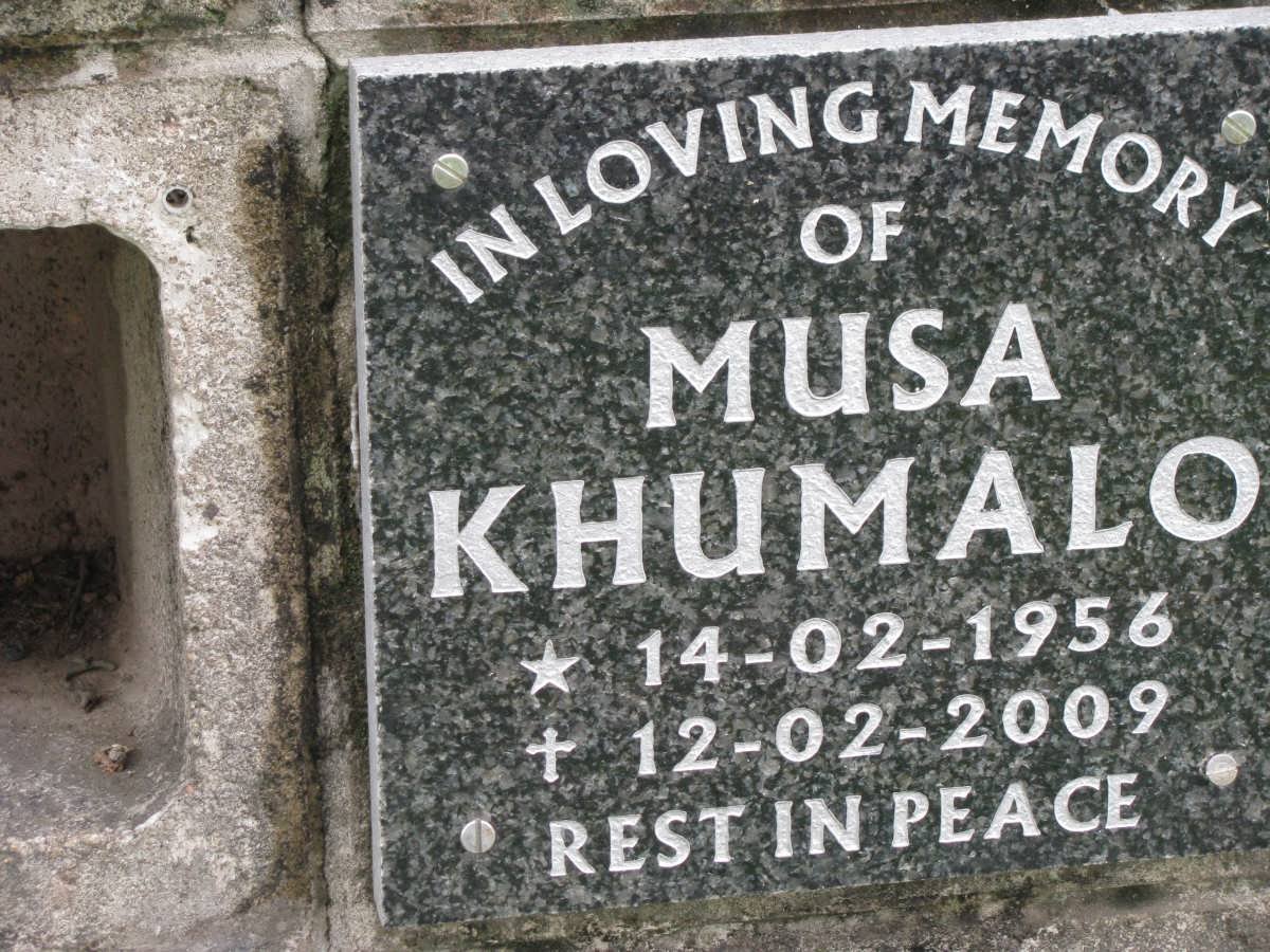 KHUMALO Musa 1956-2009