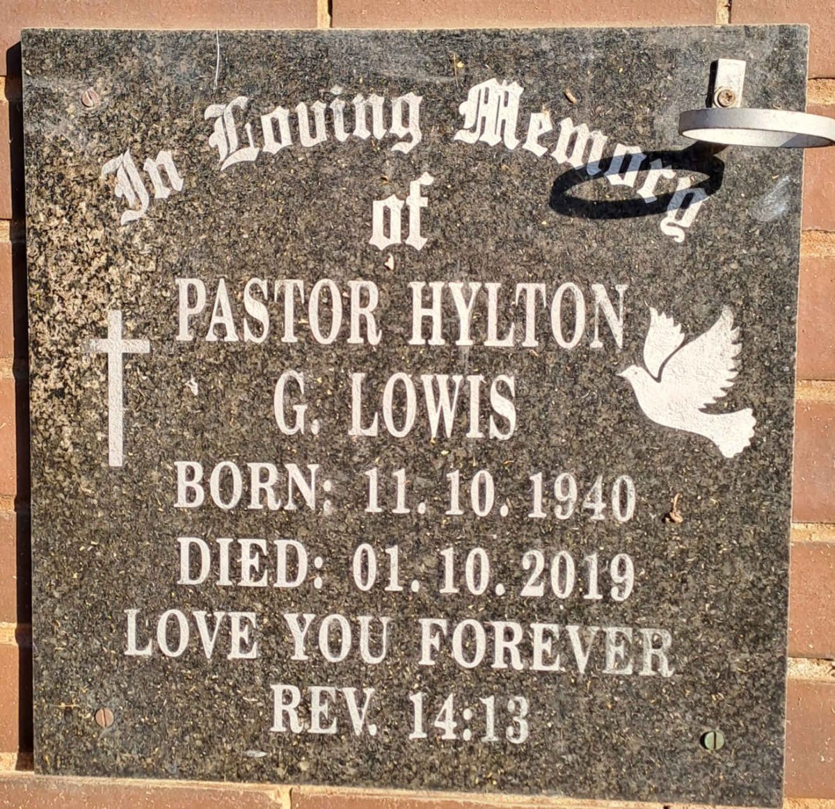 LOWIS Hylton G. 1940-2019