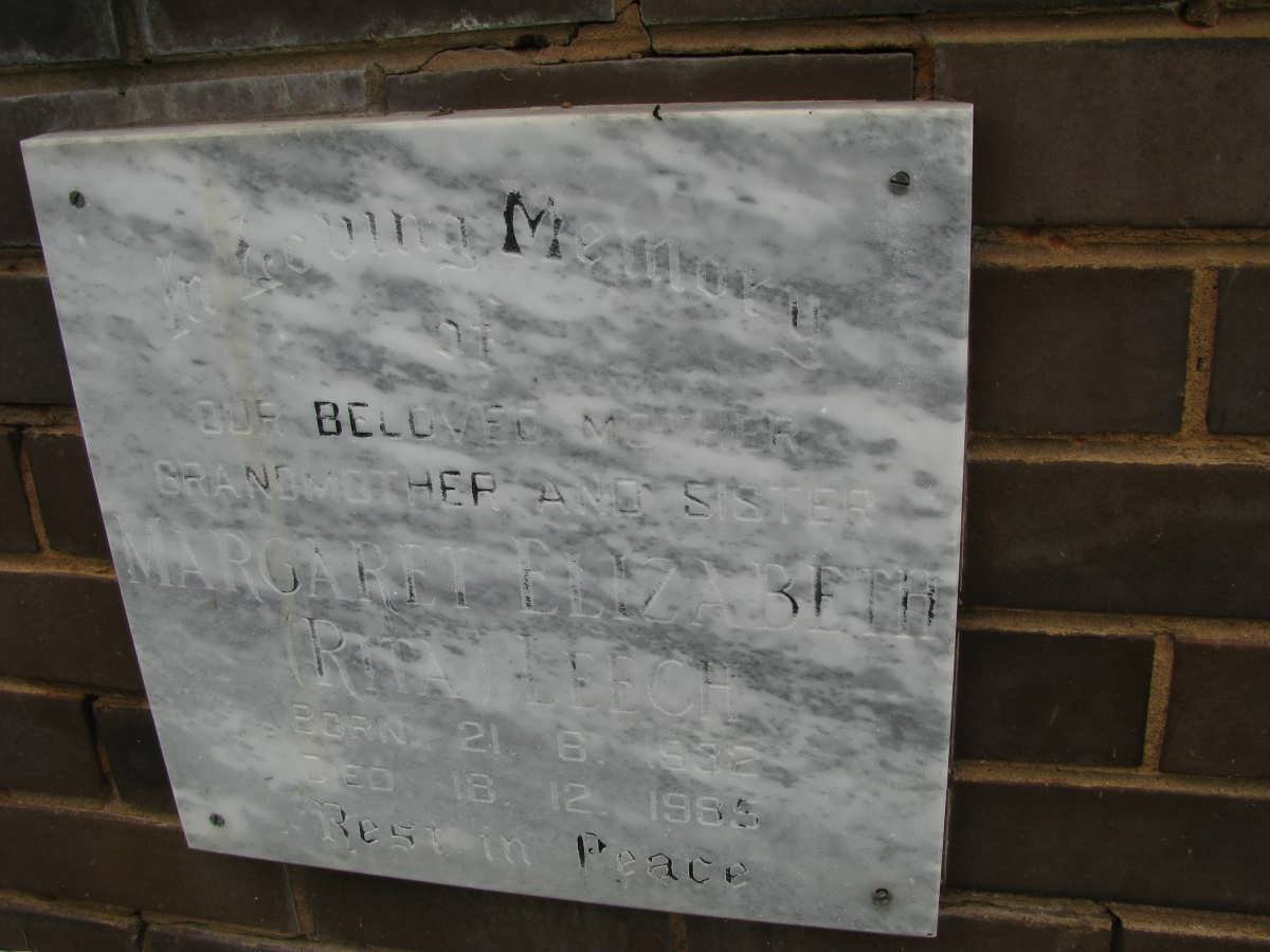 LEECH Margaret Elizabeth 19?2-19?5