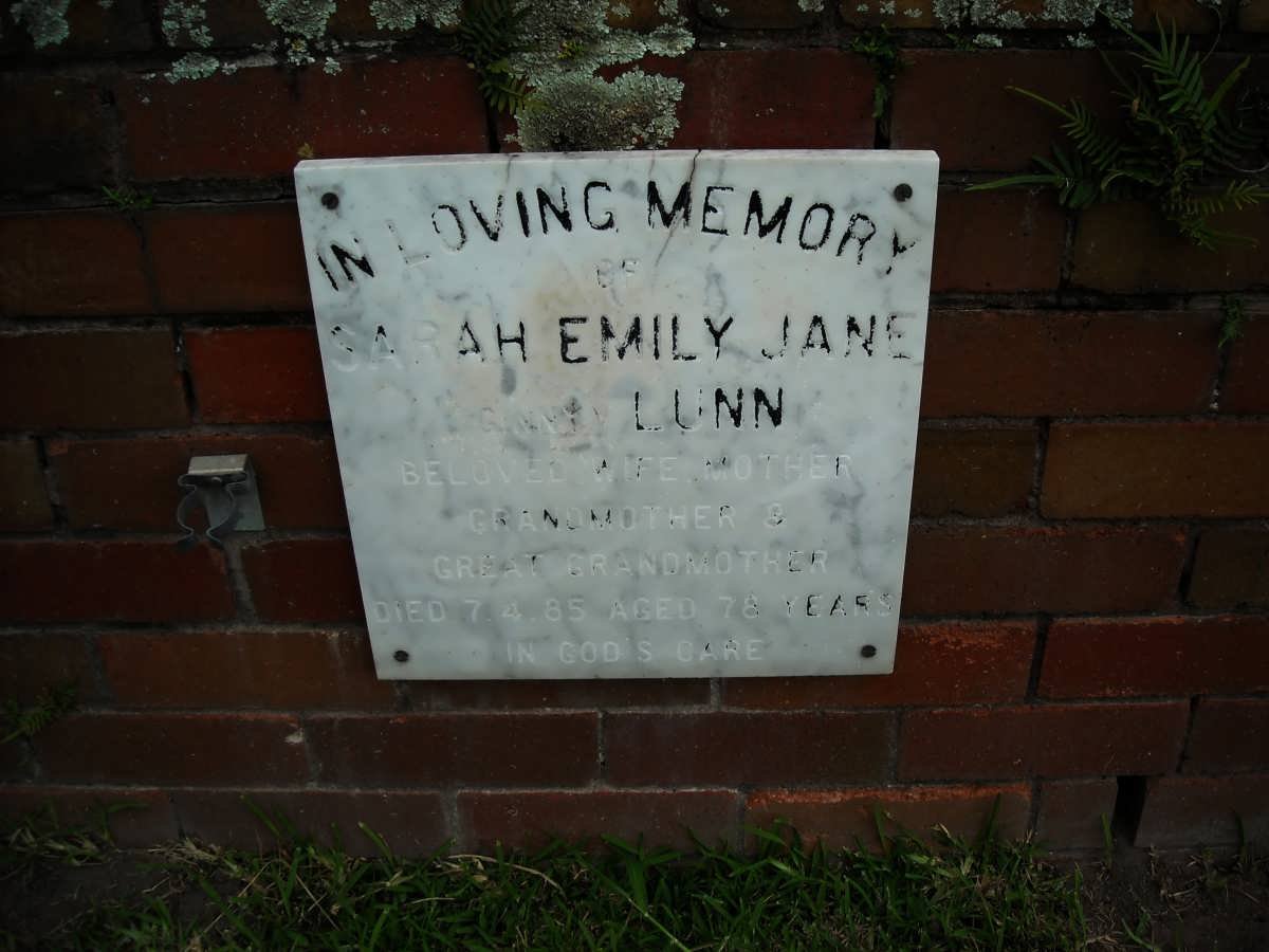 LUNN Sarah Emily Jane -1985