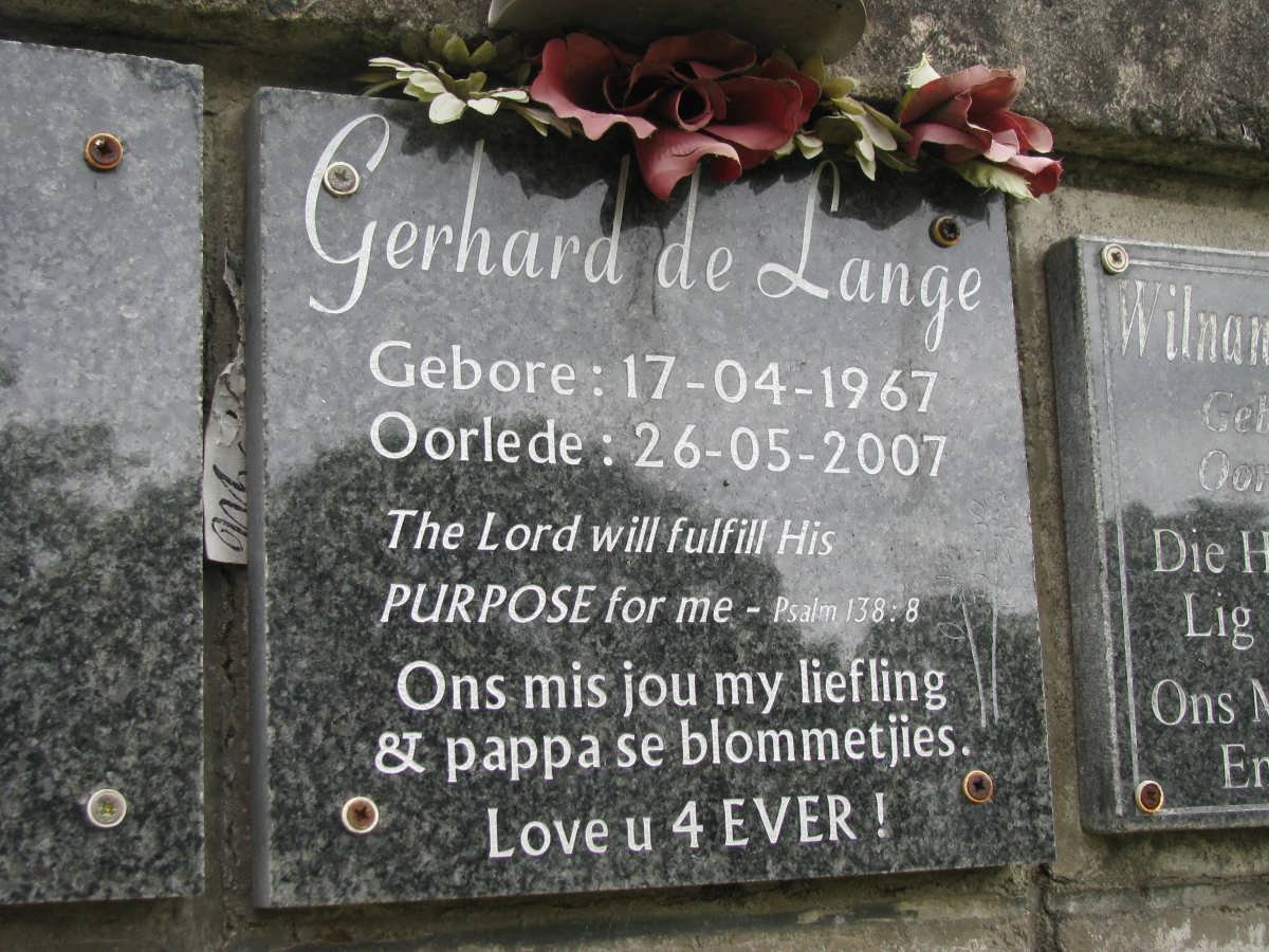 LANGE Gerhard, de 1967-2007