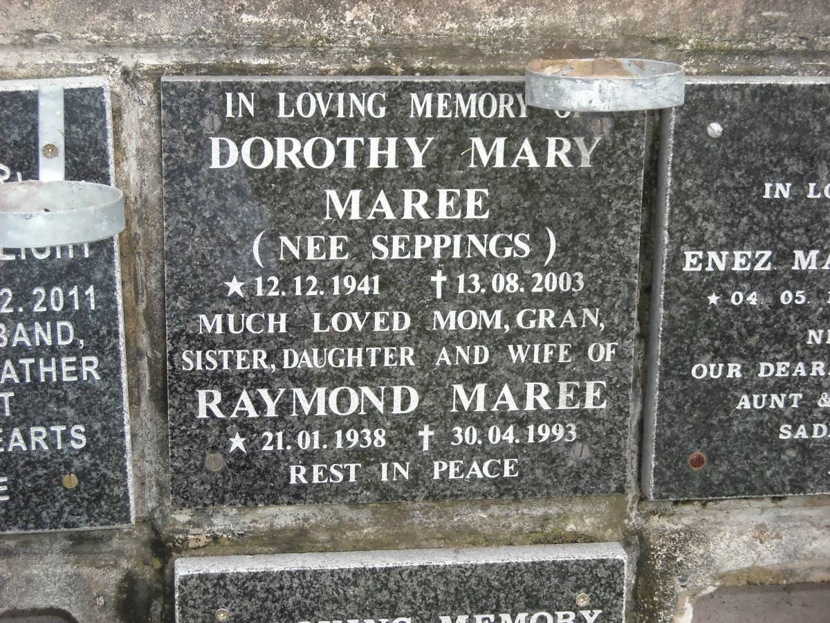 MAREE Raymond 1938-1993 &amp;  Dorothy Mary SEPPINGS 1941-2003