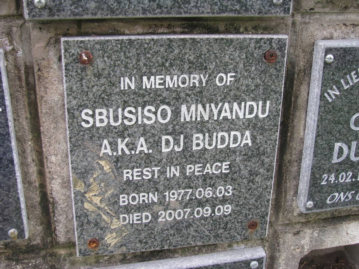 MNYANDU Sbusiso 1977-2007