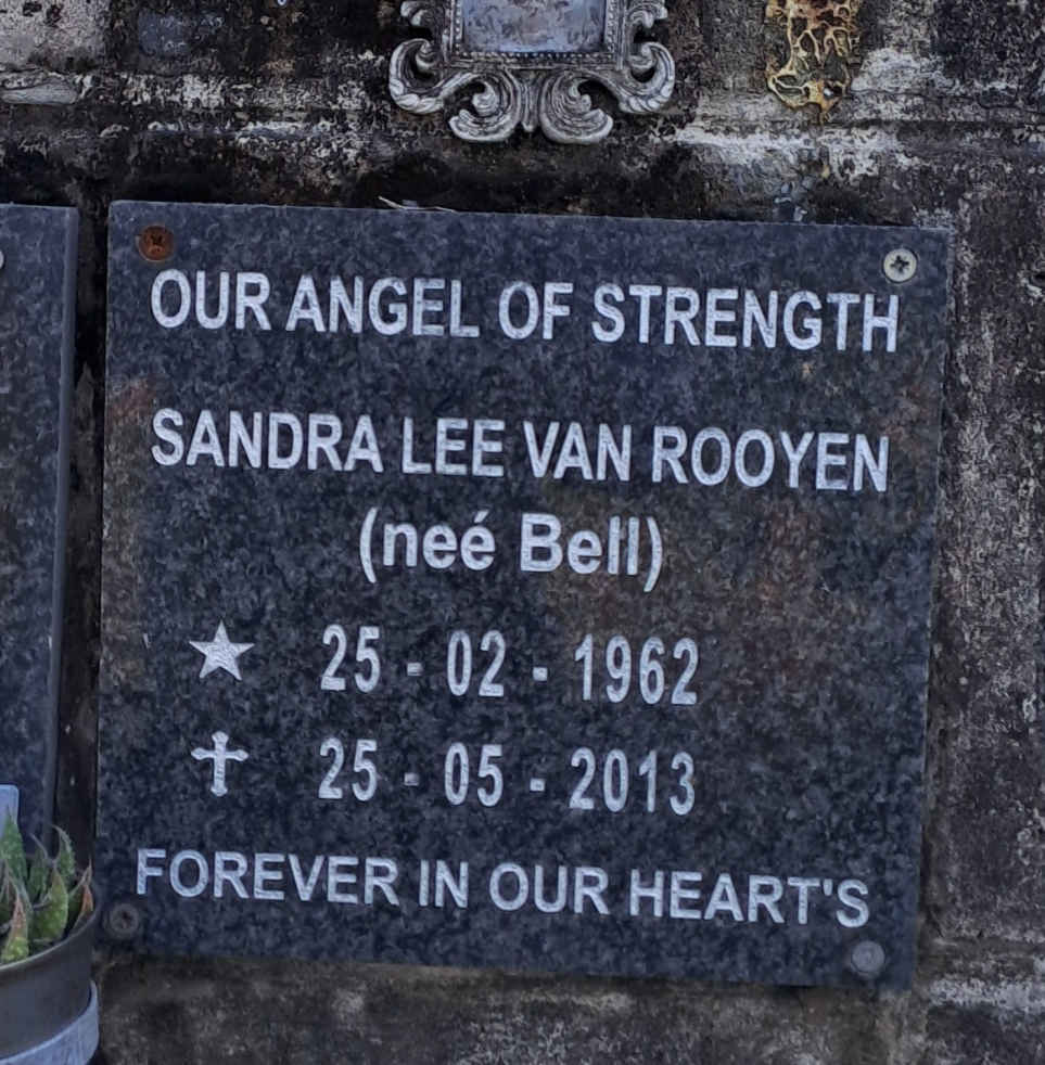 ROOYEN Sandra Lee, van nee BELL 1962-2013