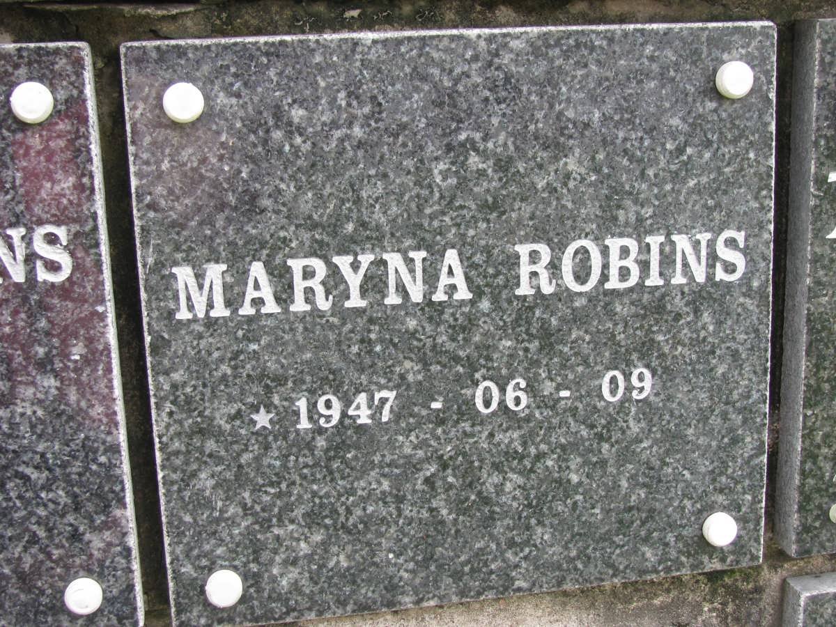ROBINS Maryna -1947