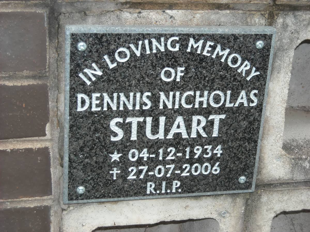 STUART Dennis Nicholas 1934-2006