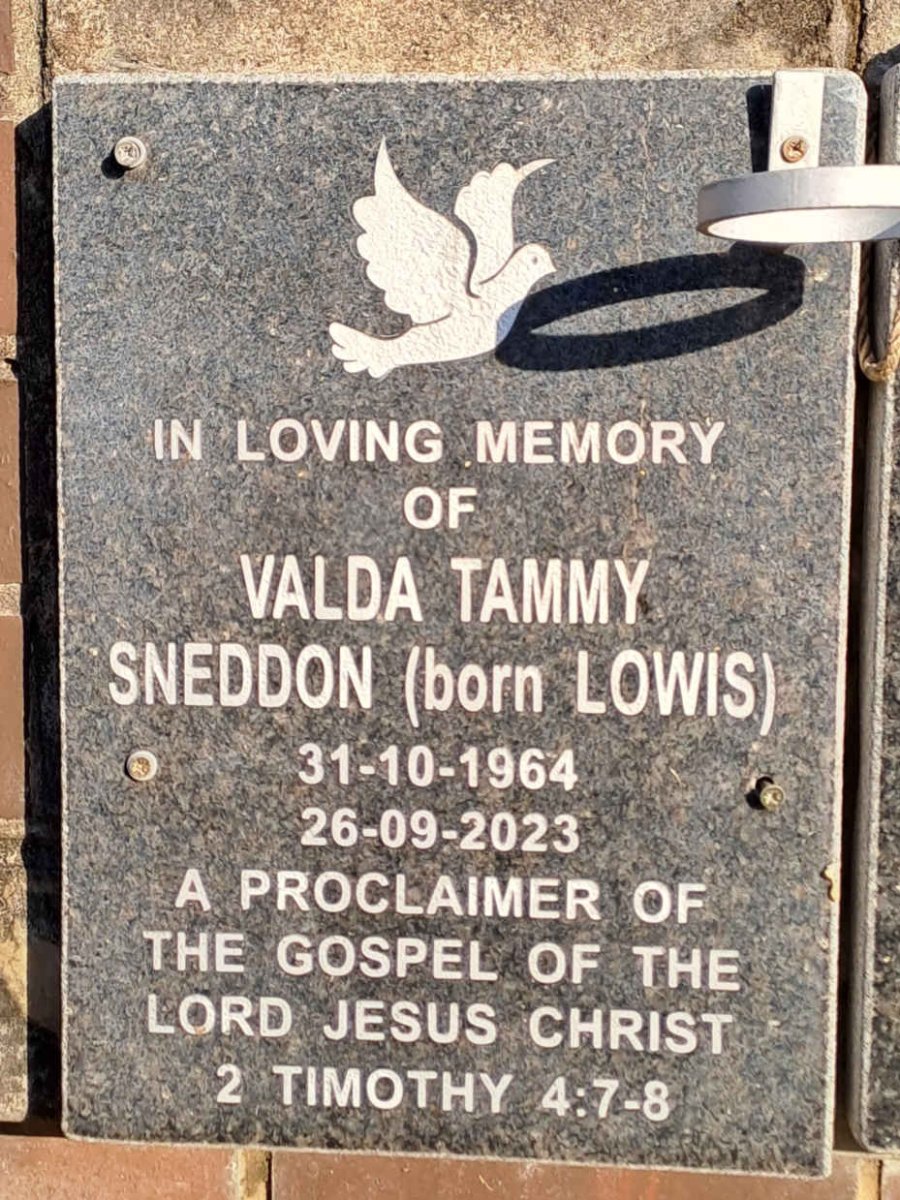 SNEDDON Valda Tammy nee LOWIS 1964-2023
