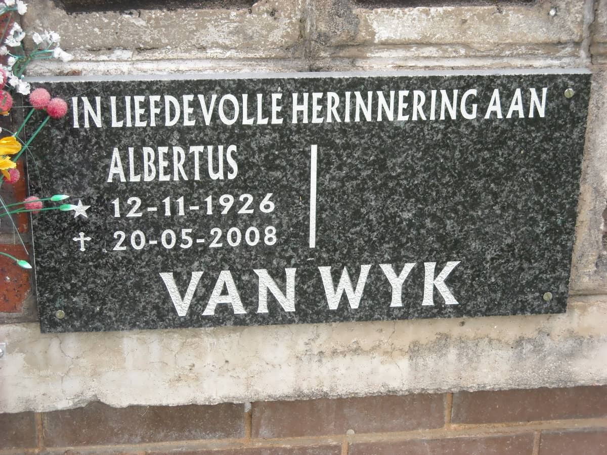 WYK Albertus, van 1926-2008