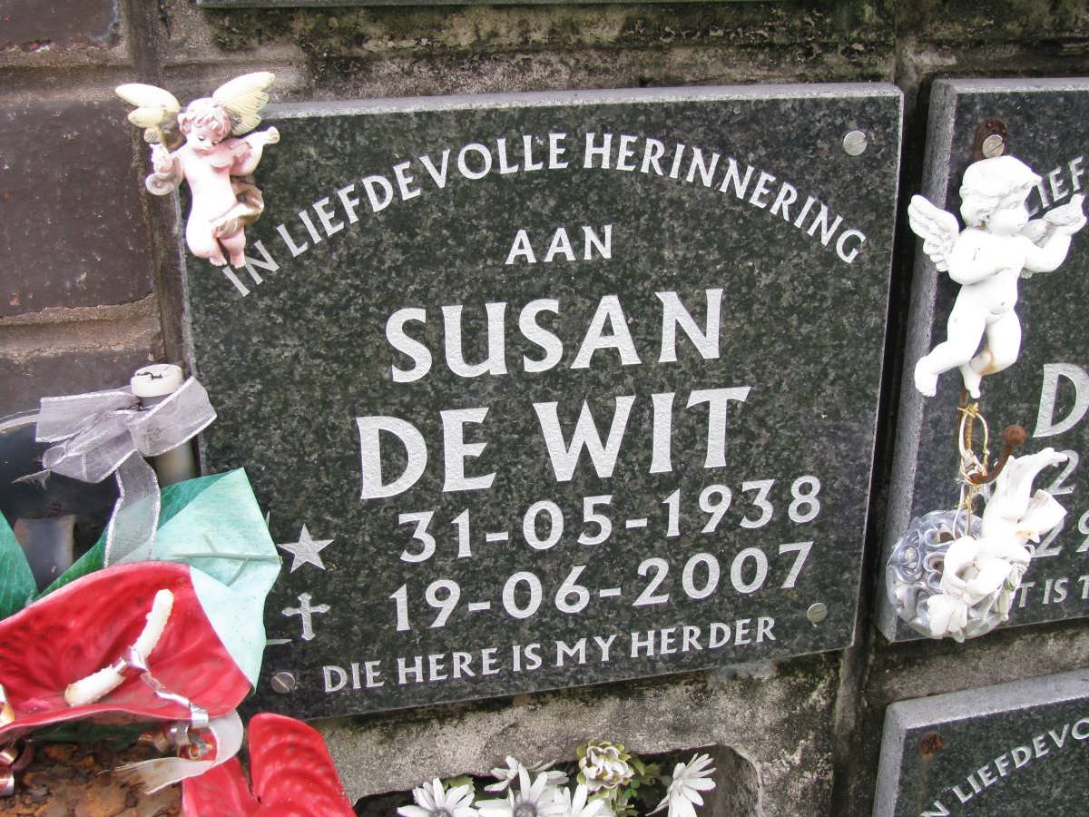 WIT Susan, de 1938-2007