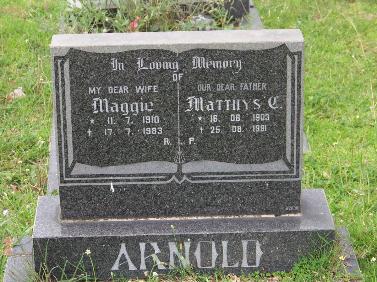 ARNOLD Matthys C. 1903-1991 &amp; Maggie 1910-1983