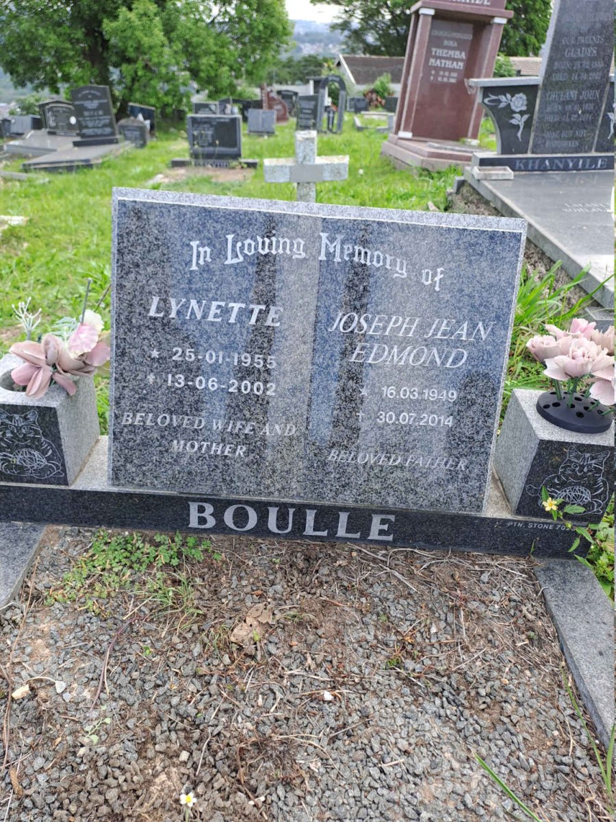 BOULLE Joseph Jean Edmond 1949-2014 & Lynette 1955-2002
