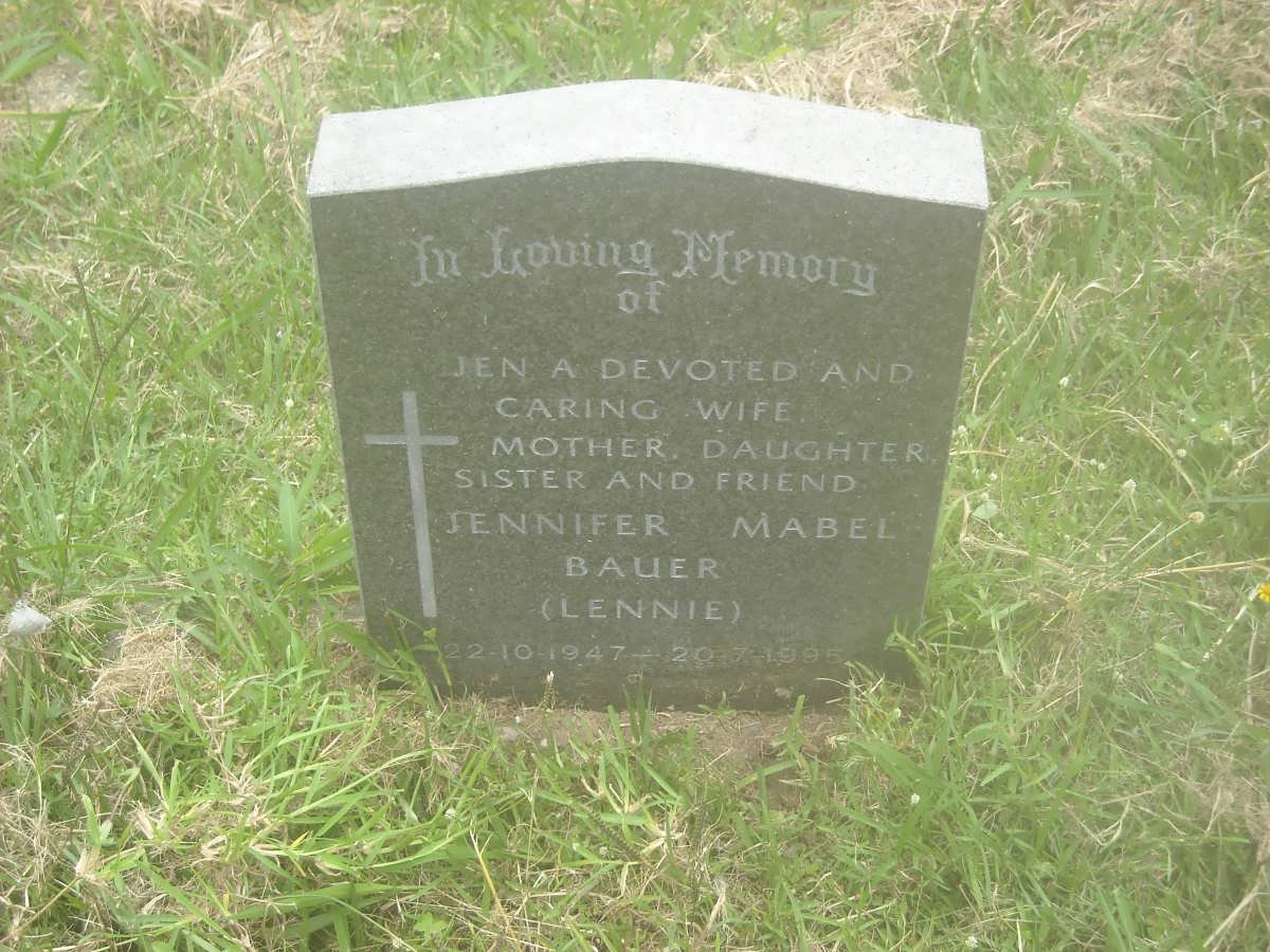 BAUER Jennifer Mabel 1947-1995