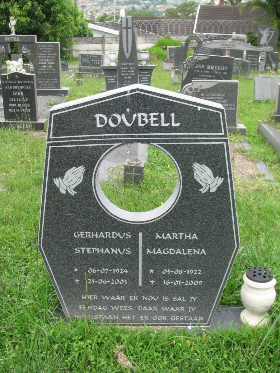 DOUBELL Gerhardus Stephanus 1924-2003 &amp; Martha Magdalena 1922-2009
