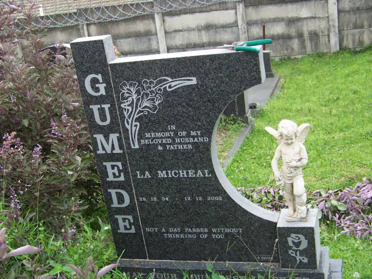 GUMEDE La Micheal 1934-2002