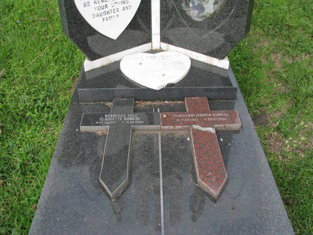 GUMEDE Thokozani Ignatia 1967-2005 &amp; Ncamisile Lulu Claudette 1967-2004
