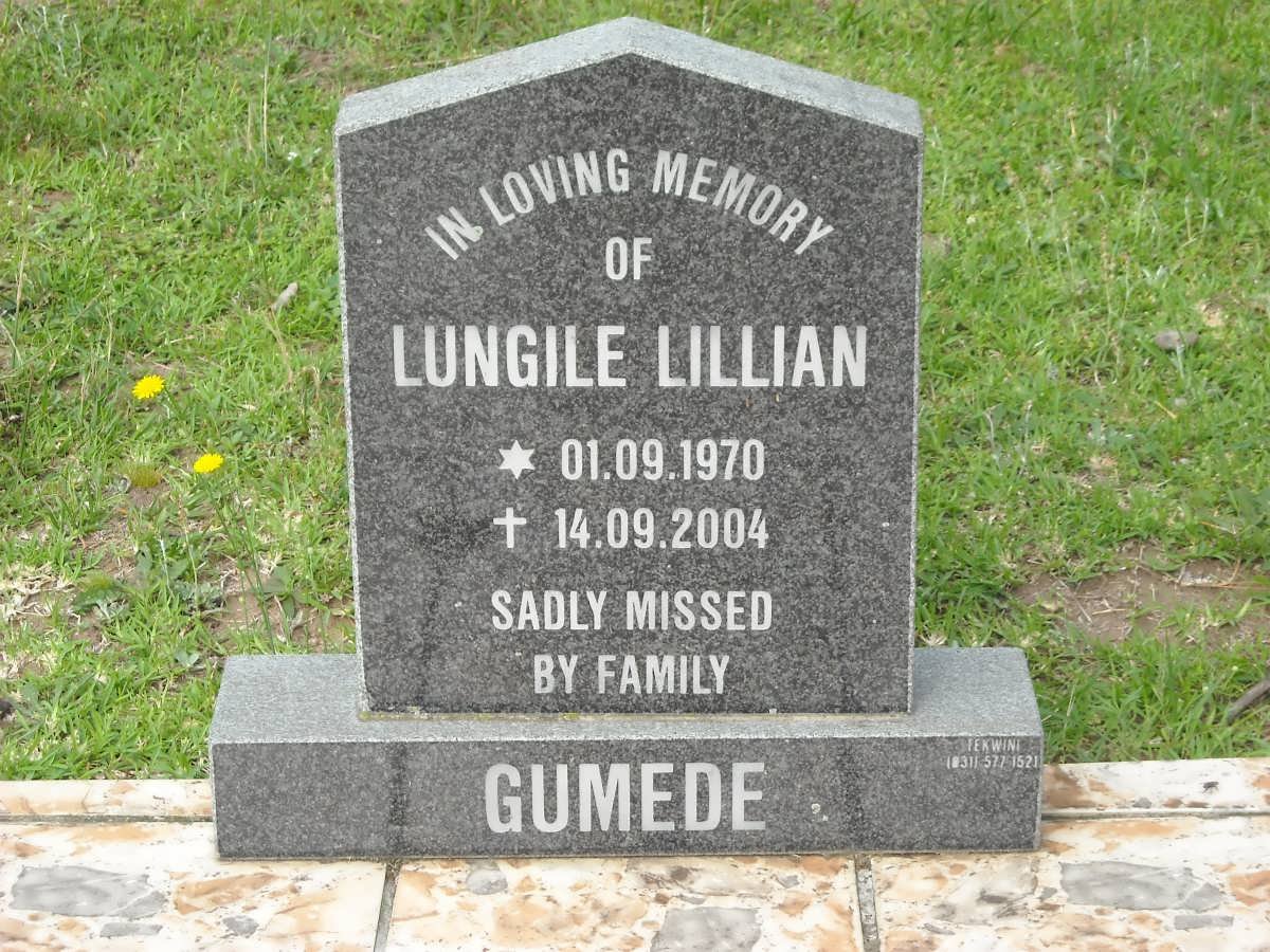 GUMEDE Lungile Lillian 1970-2004