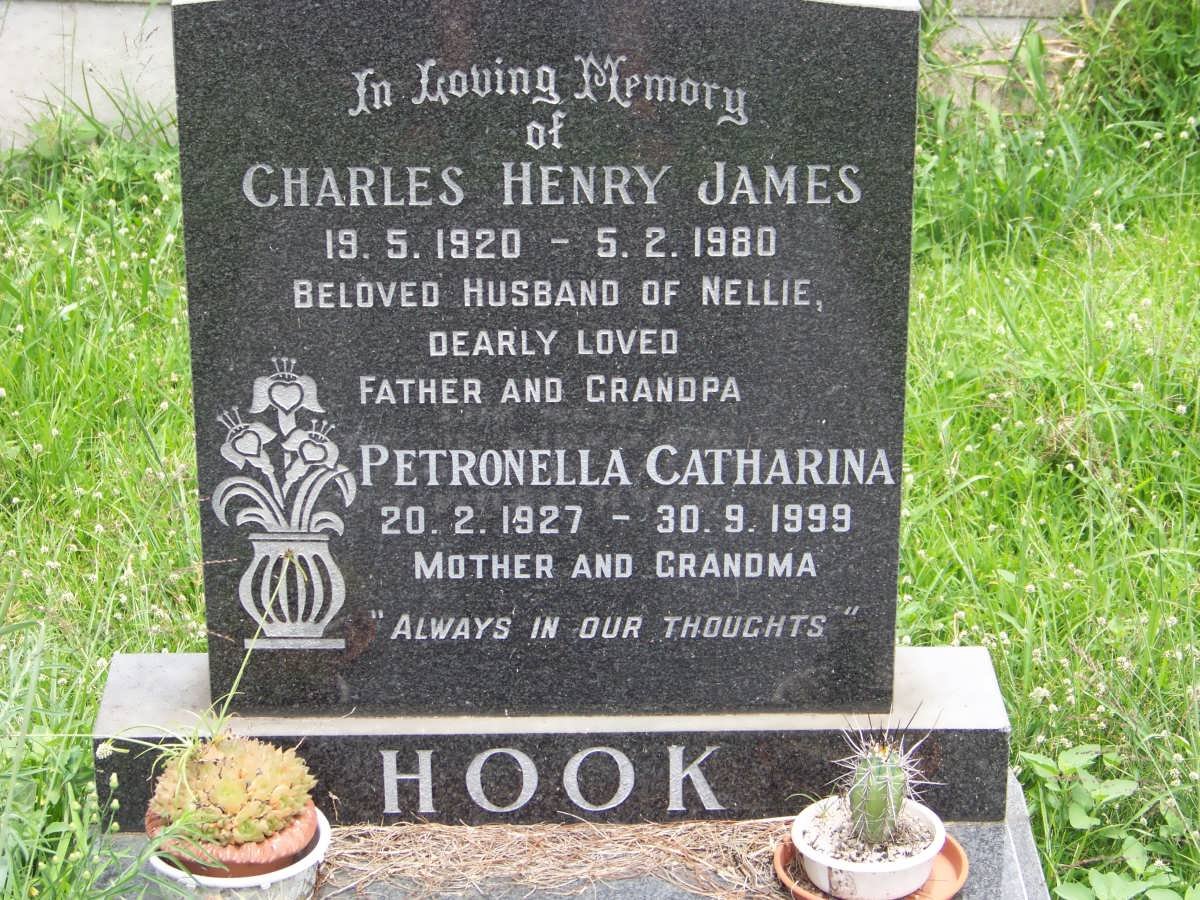 HOOK Charles Henry James 1920-1980 &amp; Petronella Catharina 1927-1999