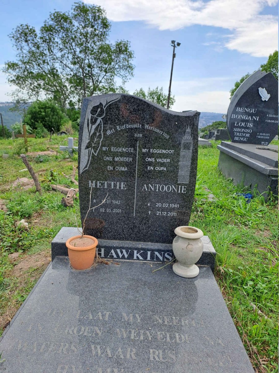 HAWKINS Antoonie 1941-2011 & Hettie 1942-2001