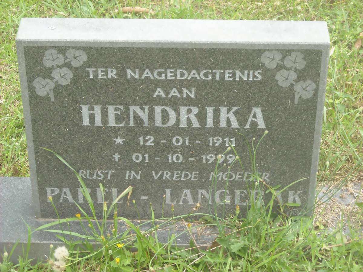 LANGERAK Hendrika, Papel 1911-1999