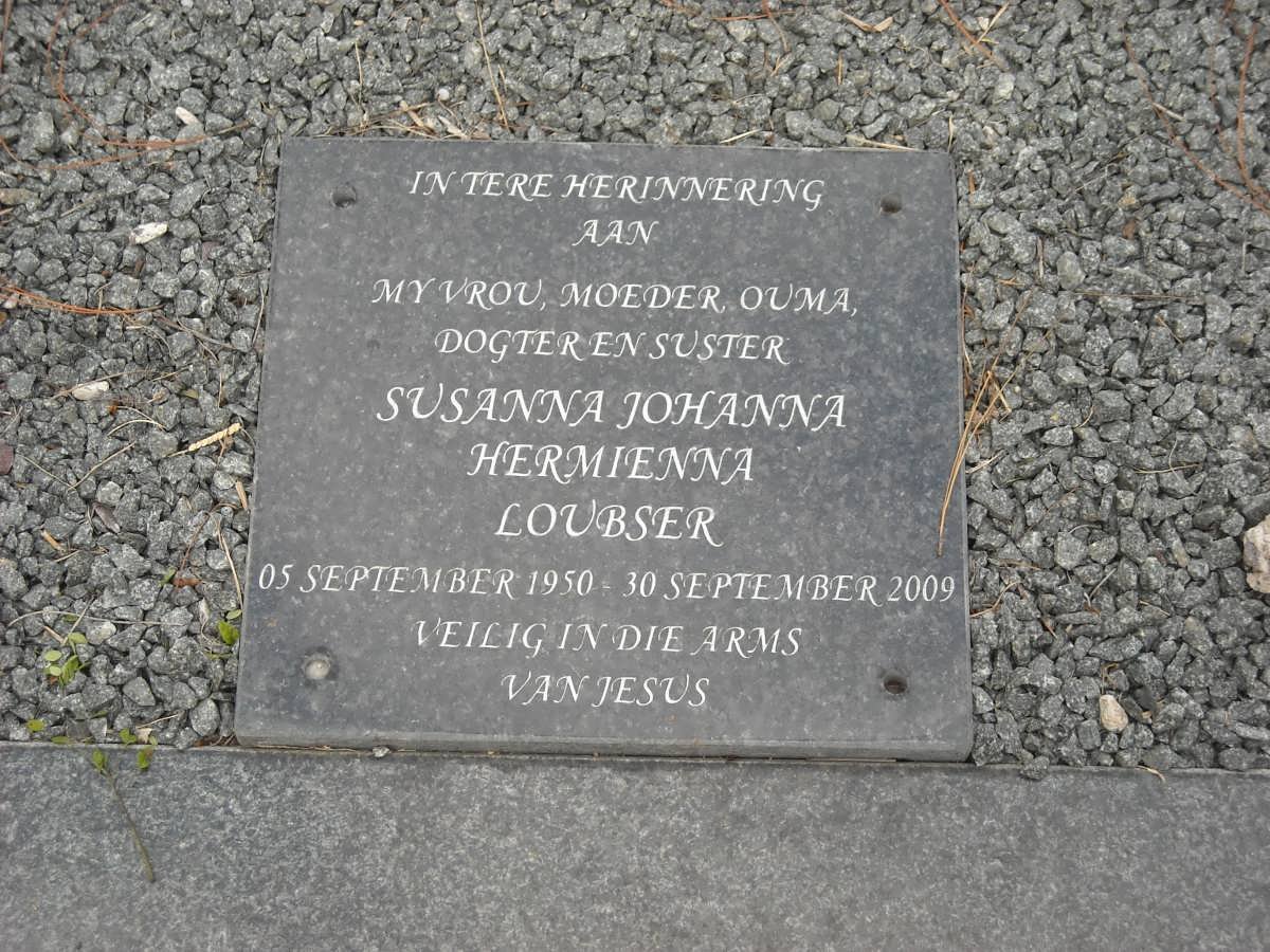 LOUBSER Susanna Johanna Hermienna 1950-2009