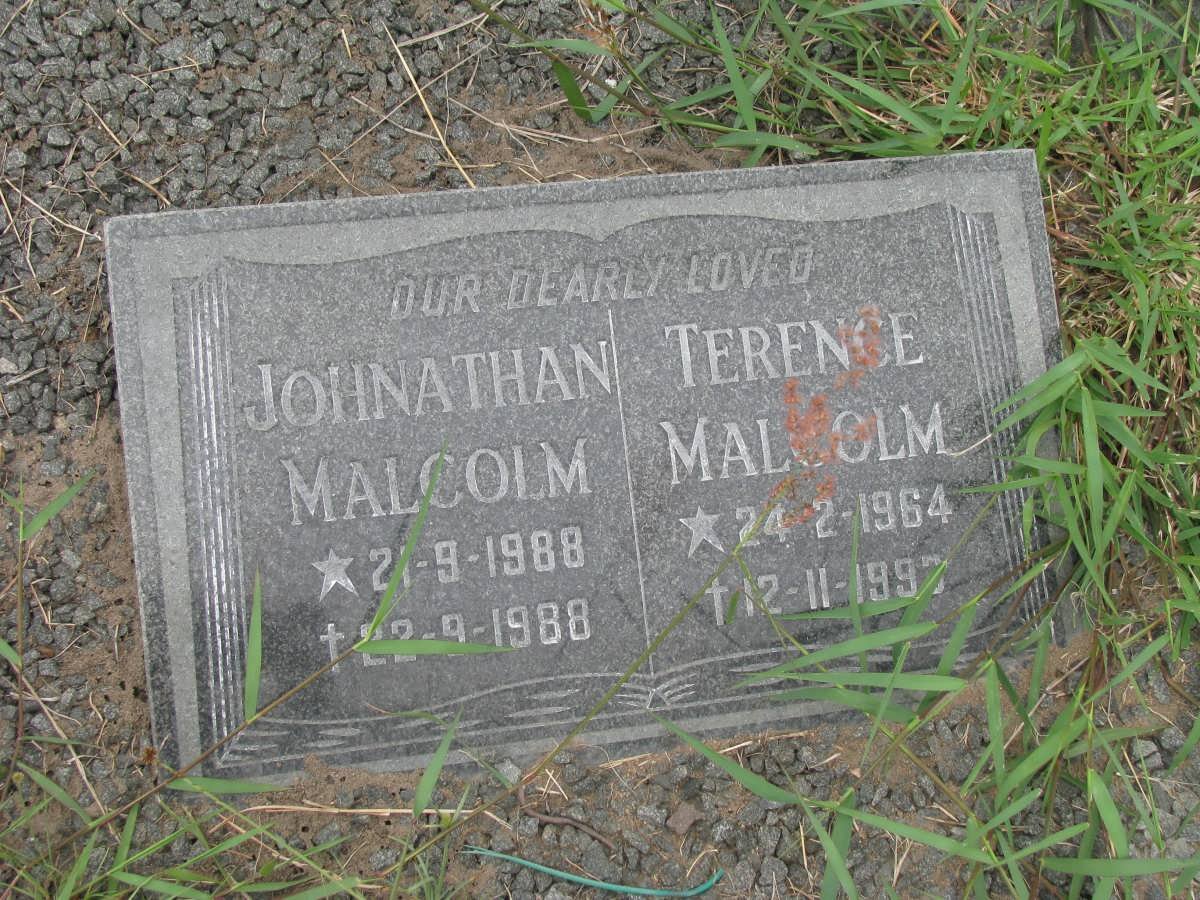 MALCOLM Johnathan 1988-1988 :: MALCOLM Terence 1963-1997