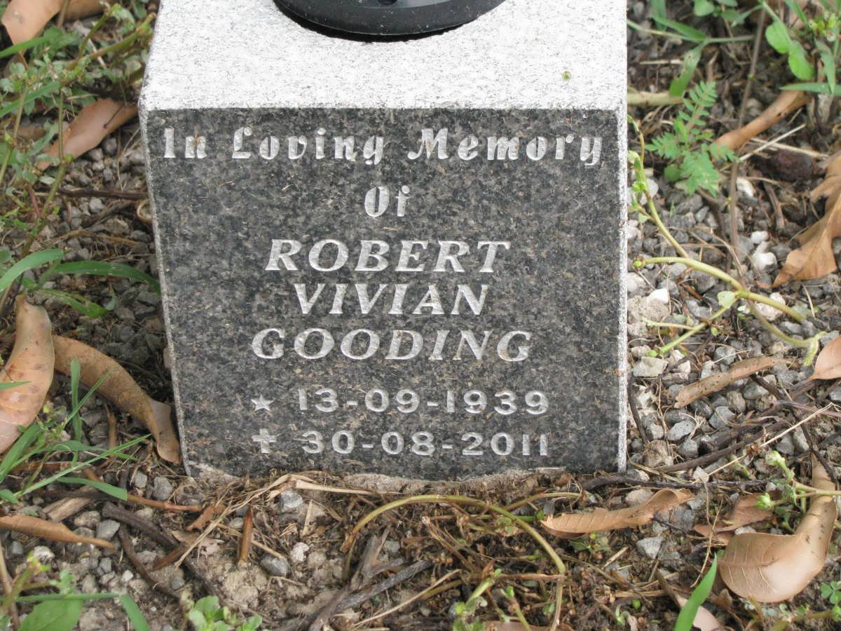 GOODING Robert Vivian 1939-2011