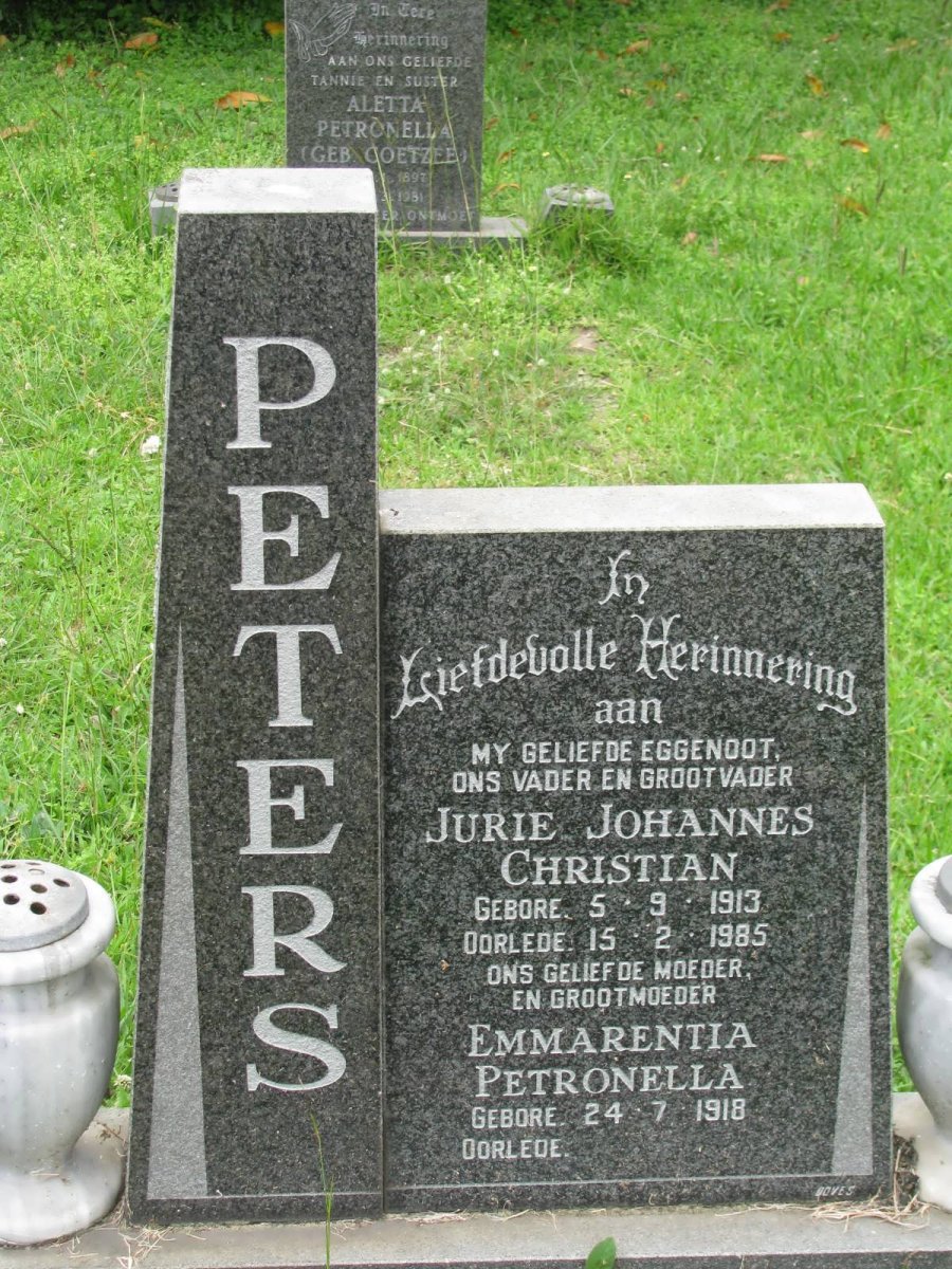 PETERS Jurie Johannes Christiaan 1913-1985 &amp; Emmarentia Petronella 1918-